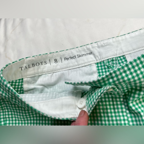 TALBOTS Perfect Skimmer Green and white gingham crop pants size 8. - Picture 7 of 10